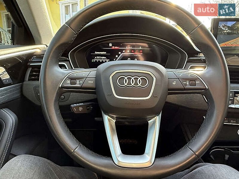 Седан Audi A4 2021 в Ивано-Франковске