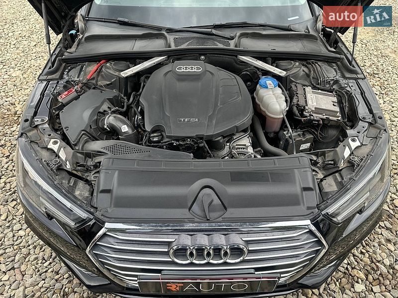 Седан Audi A4 2017 в Львове