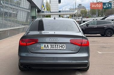 Седан Audi A4 2015 в Києві