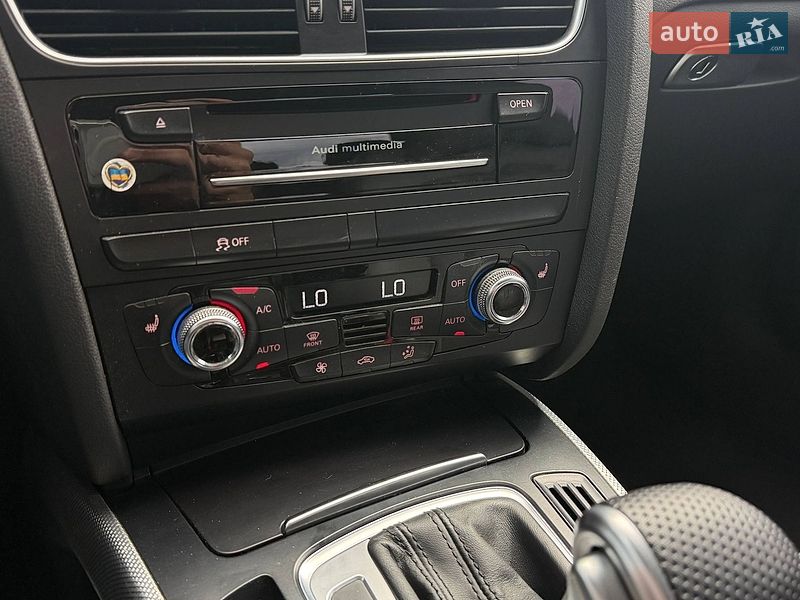 Седан Audi A4 2015 в Києві