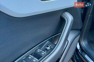 Седан Audi A4 2016 в Киеве