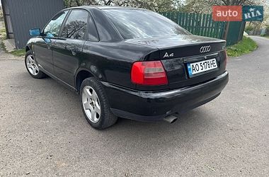 Седан Audi A4 1996 в Ивано-Франковске