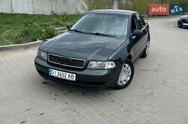 Седан Audi A4 1996 в Хмельницькому
