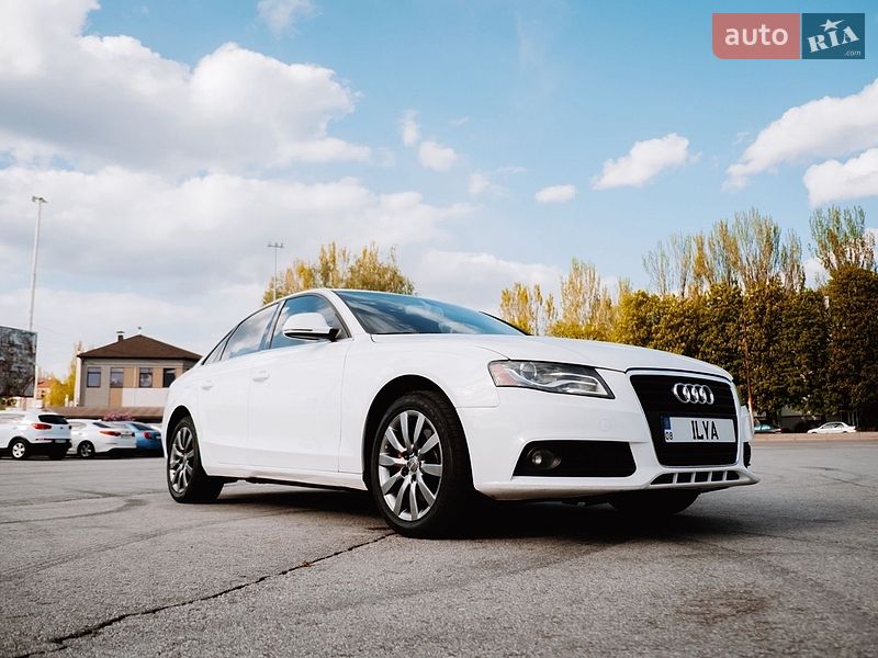 Седан Audi A4 2009 в Запорожье