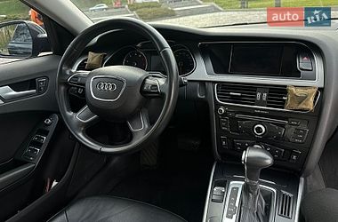 Седан Audi A4 2012 в Києві