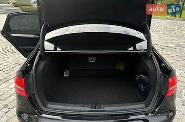 Седан Audi A4 2012 в Києві
