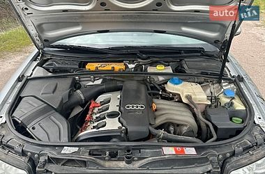 Седан Audi A4 2001 в Черкасах