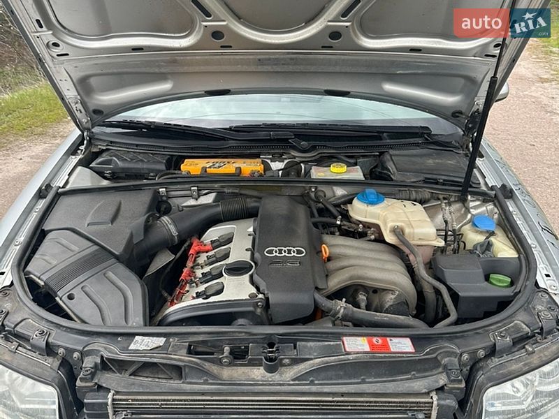 Седан Audi A4 2001 в Черкасах