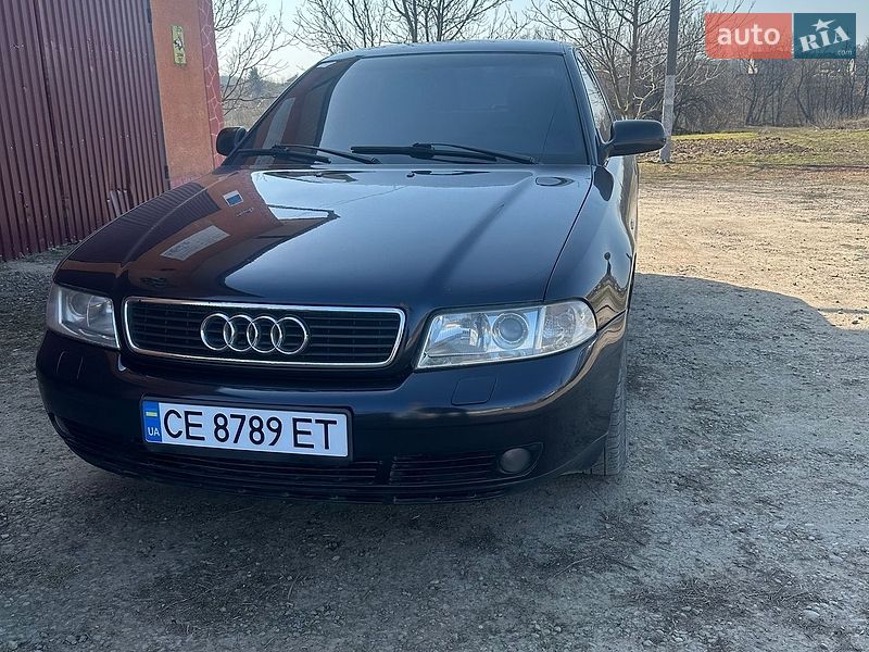 Седан Audi A4 1999 в Кицмани