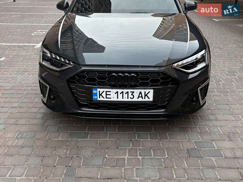 Седан Audi A4 2019 в Днепре