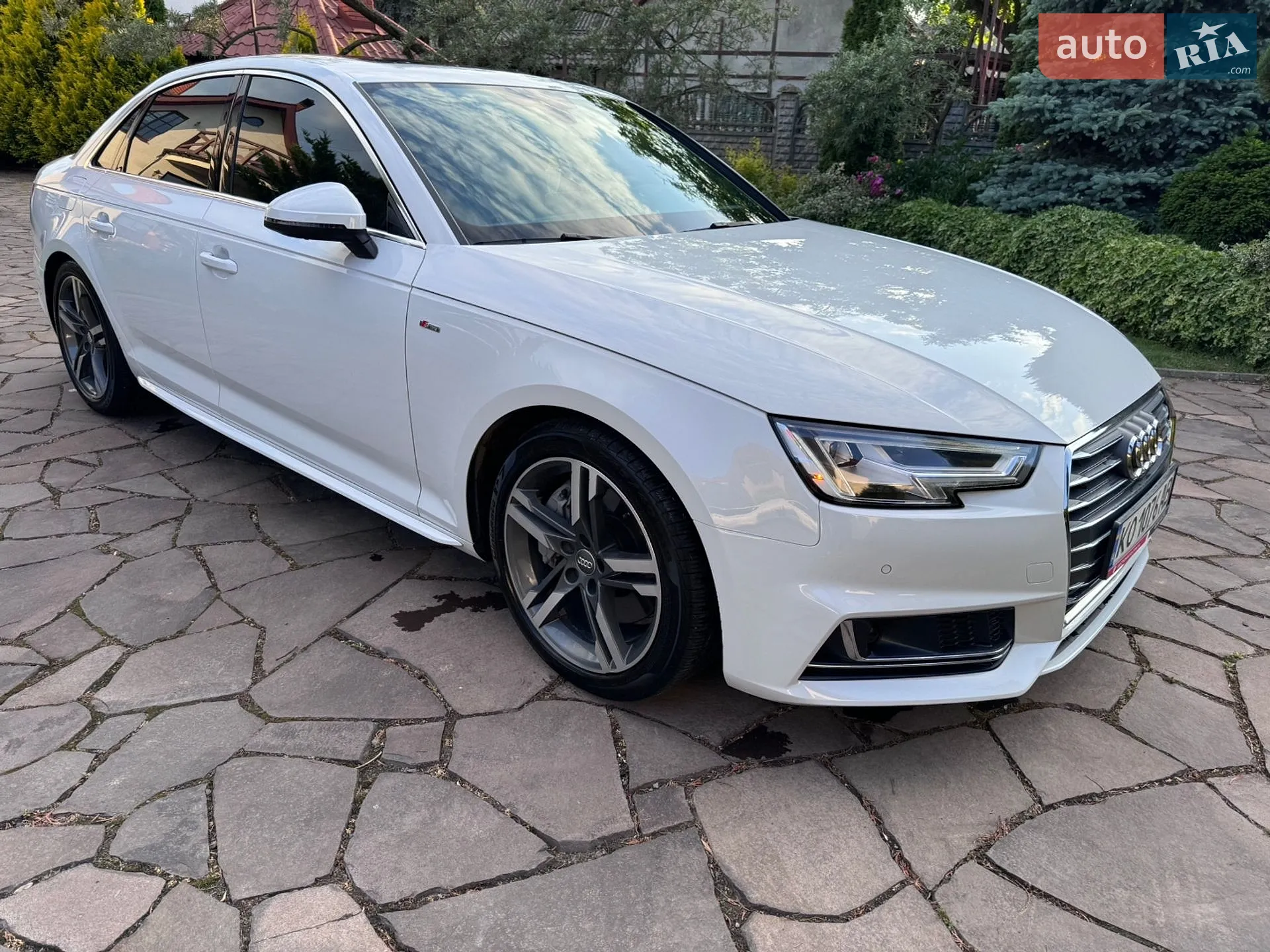 2016 Audi A4 - мініатюра 5