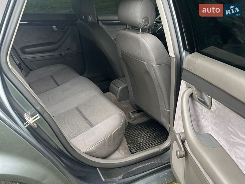 Седан Audi A4 2001 в Житомире