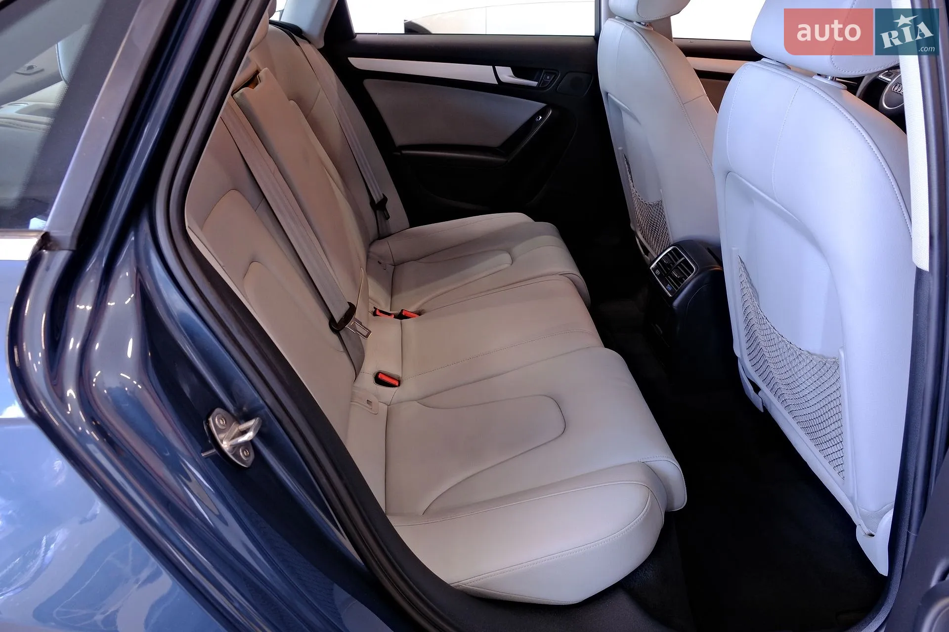 2015 Audi A4 - мініатюра 32