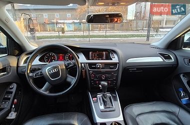 Седан Audi A4 2010 в Черновцах
