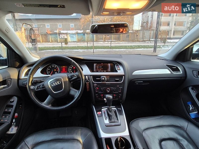 Седан Audi A4 2010 в Черновцах