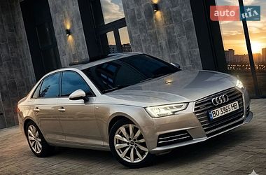 Седан Audi A4 2016 в Львові