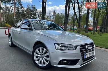 Седан Audi A4 2013 в Харькове