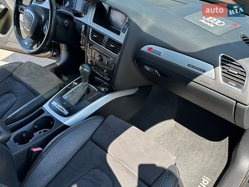 Седан Audi A4 2011 в Яготине
