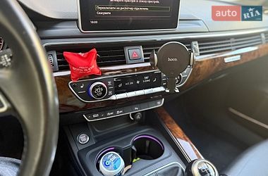 Седан Audi A4 2017 в Киеве