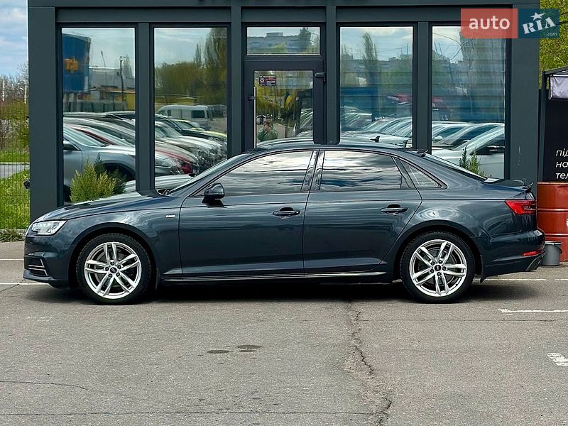 Седан Audi A4 2016 в Кременчуге