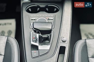 Седан Audi A4 2016 в Кременчуге