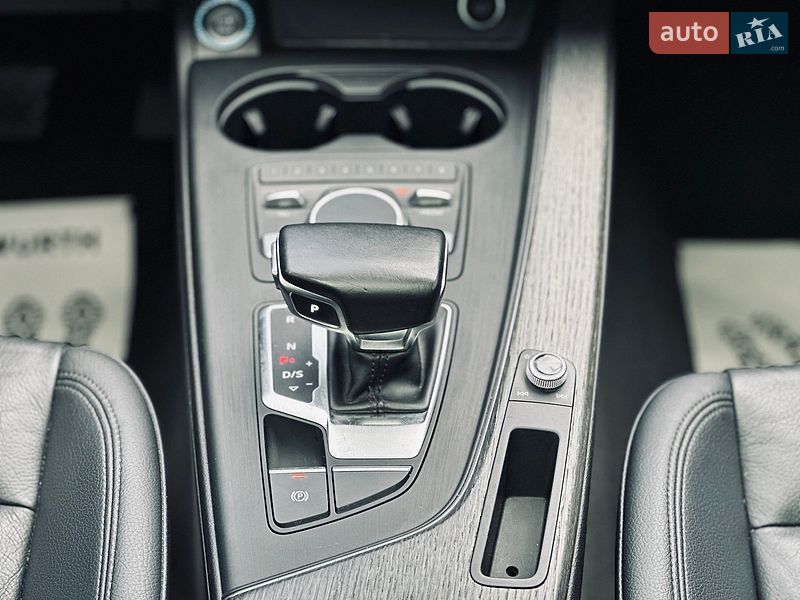 Седан Audi A4 2016 в Кременчуге