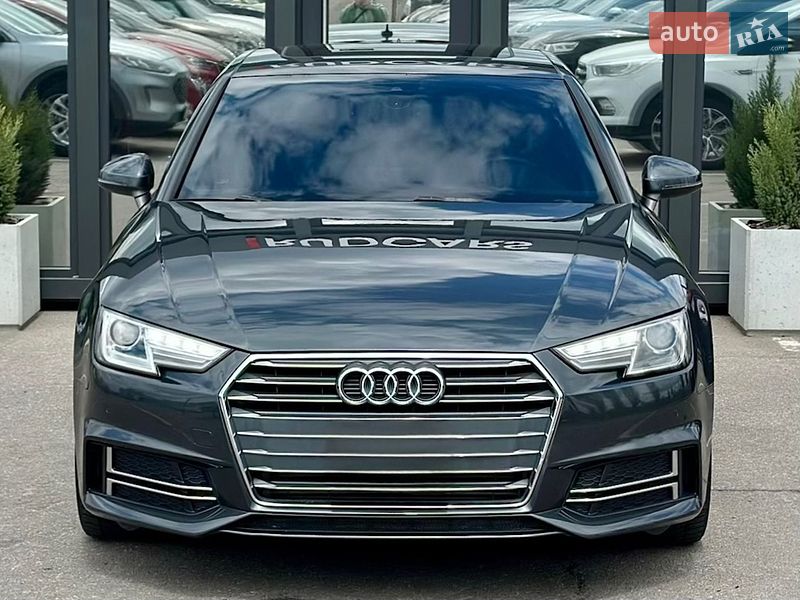 Седан Audi A4 2016 в Кременчуге