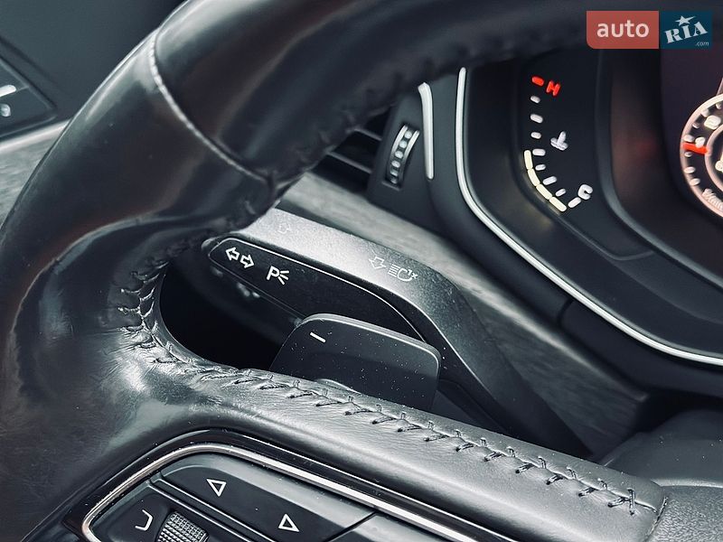 Седан Audi A4 2016 в Кременчуге
