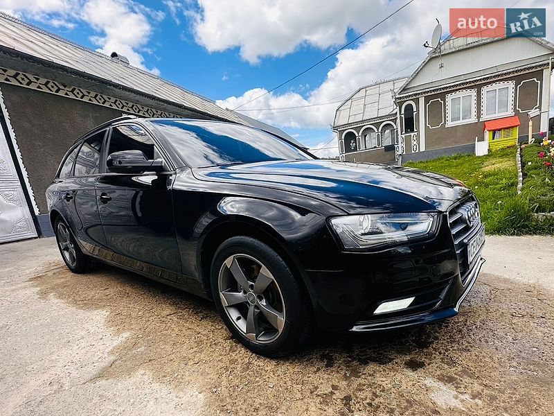 Універсал Audi A4 2013 в Чернівцях