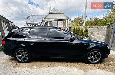 Универсал Audi A4 2013 в Черновцах