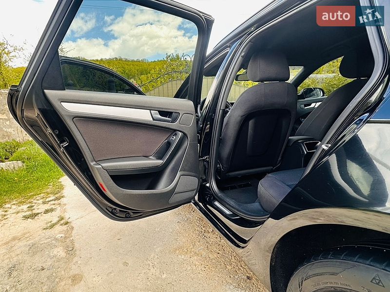Универсал Audi A4 2013 в Черновцах