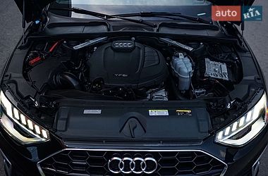 Седан Audi A4 2020 в Львові