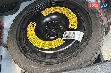 Седан Audi A4 2017 в Днепре