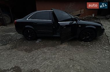 Седан Audi A4 2001 в Подбуже