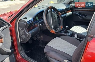 Універсал Audi A4 1996 в Житомирі