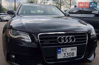 Седан Audi A4 2010 в Ровно