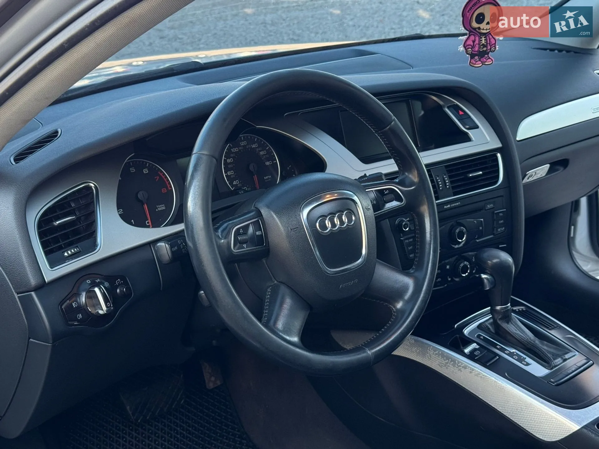 2010 Audi A4 - мініатюра 10