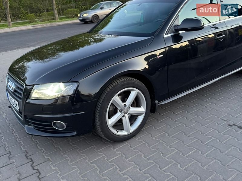 Седан Audi A4 2011 в Киеве