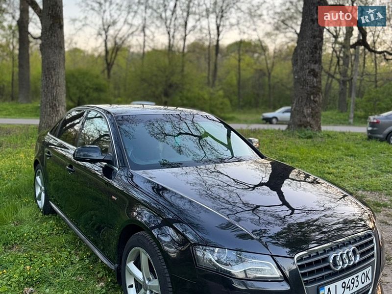 Седан Audi A4 2011 в Киеве