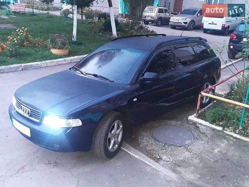 Універсал Audi A4 1999 в Житомирі