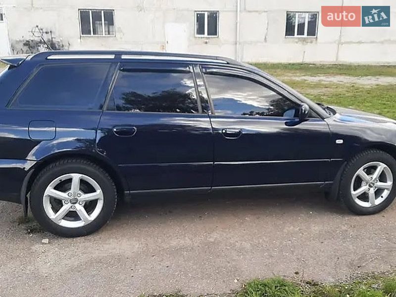 Універсал Audi A4 1999 в Житомирі