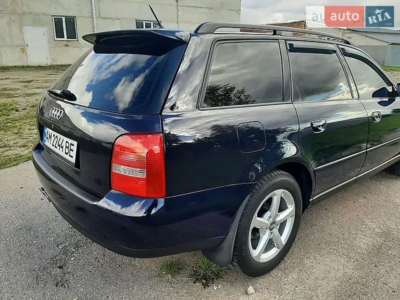 Універсал Audi A4 1999 в Житомирі