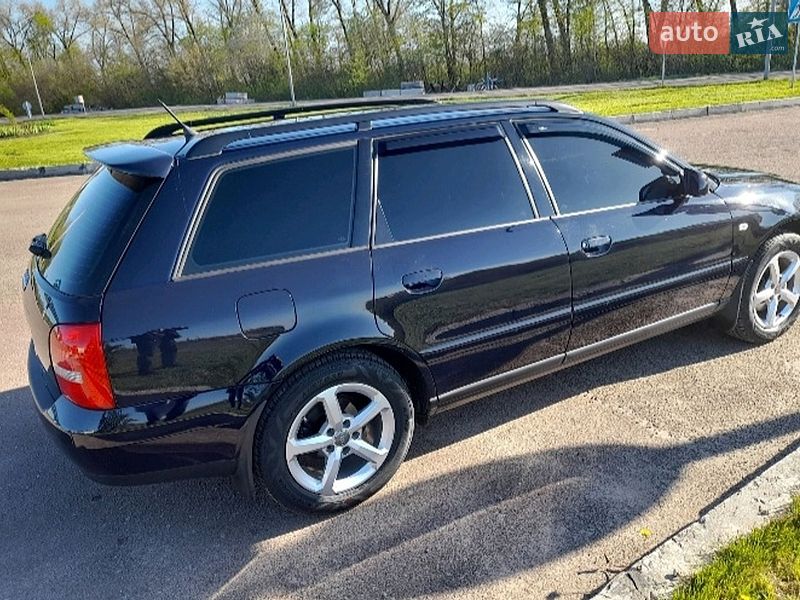 Універсал Audi A4 1999 в Житомирі
