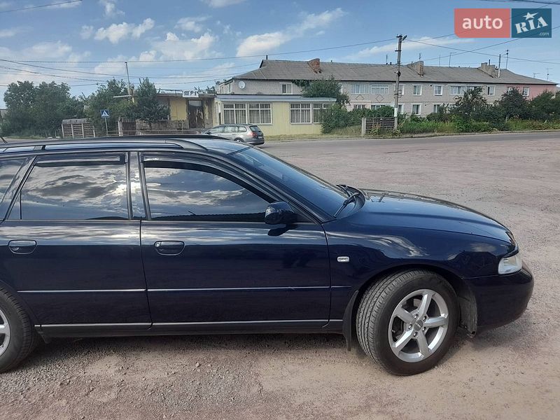 Універсал Audi A4 1999 в Житомирі