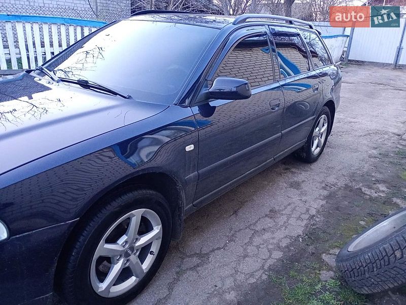 Універсал Audi A4 1999 в Житомирі