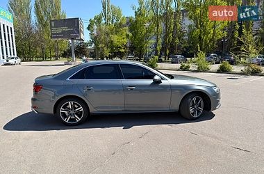 Седан Audi A4 2016 в Кривом Роге