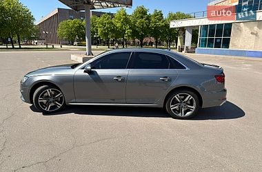 Седан Audi A4 2016 в Кривом Роге