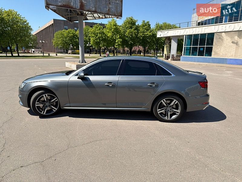 Седан Audi A4 2016 в Кривом Роге