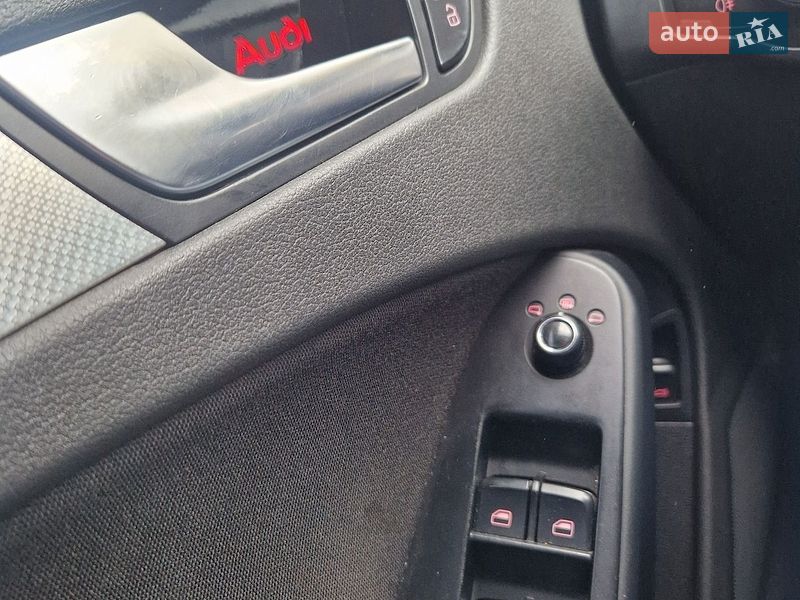 Седан Audi A4 2009 в Дніпрі