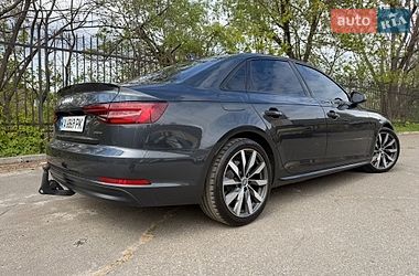 Седан Audi A4 2018 в Києві